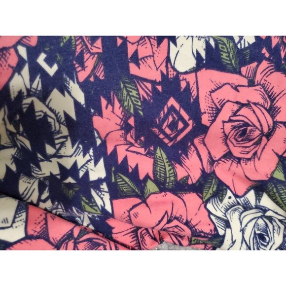 Lularoe One Size Roses and Pattern Leggings - Picture 2 of 4